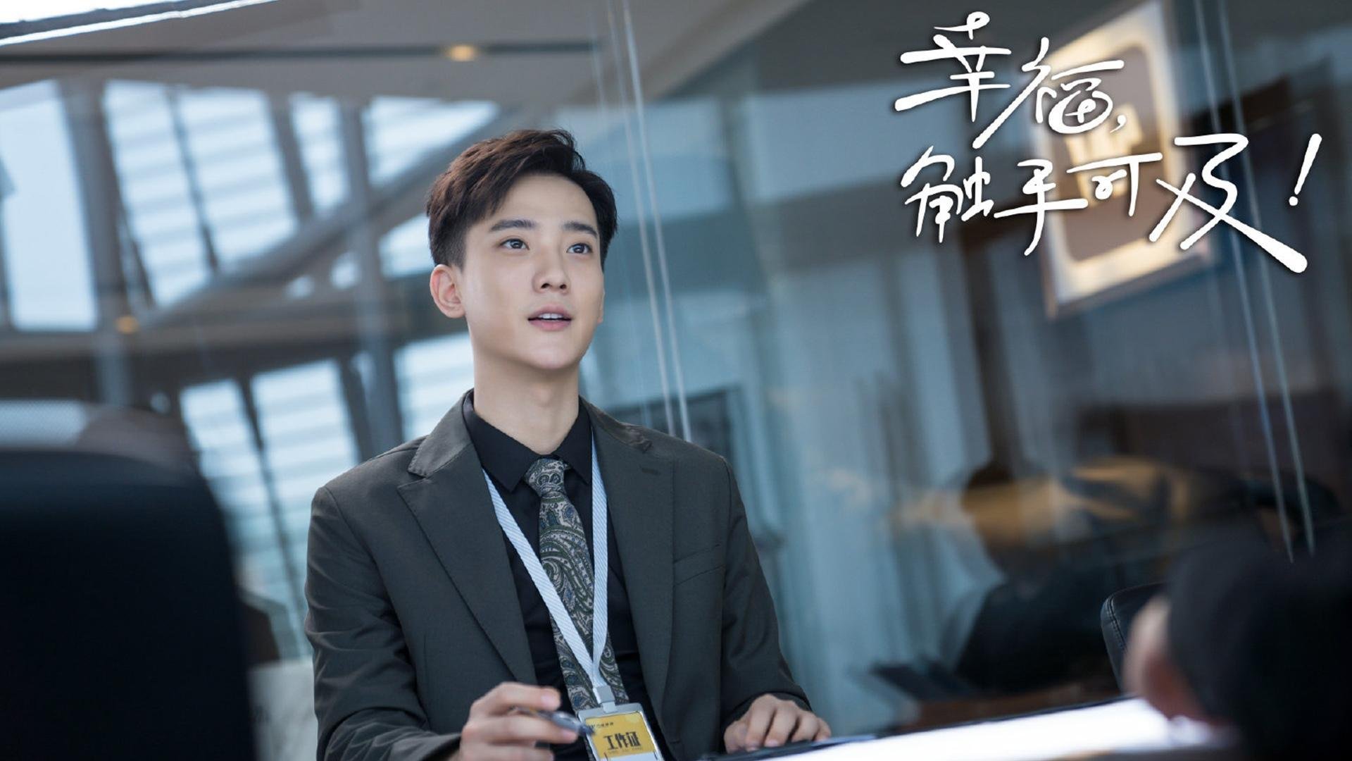 照明灯怎么拆开（照明灯面板怎么拆）